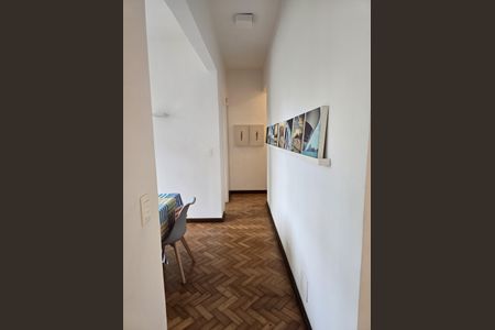 Apartamento para alugar com 80m², 2 quartos e 1 vagaCorredor