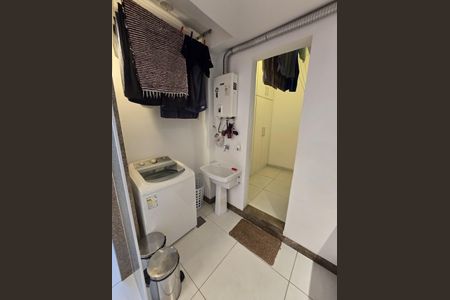 Apartamento para alugar com 80m², 2 quartos e 1 vagaÁrea de serviço