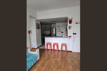 Sala de apartamento para alugar com 2 quartos, 80m² em Copacabana, Rio de Janeiro