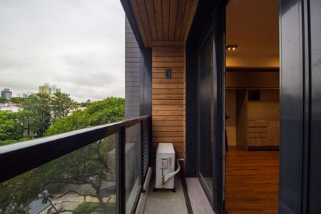 Varanda  de apartamento para alugar com 1 quarto, 40m² em Boa Vista, Porto Alegre