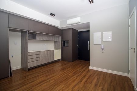 Sala / Cozinha  de apartamento para alugar com 1 quarto, 40m² em Boa Vista, Porto Alegre