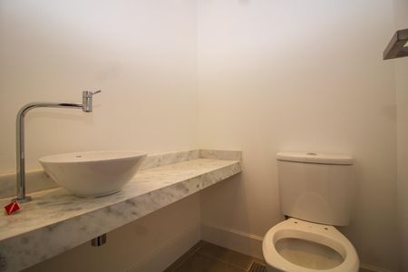 Lavabo  de apartamento para alugar com 1 quarto, 40m² em Boa Vista, Porto Alegre