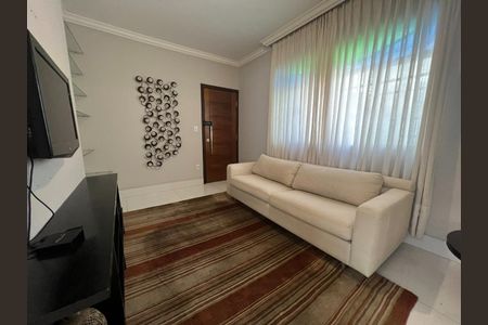 Apartamento à venda com 3 quartos, 126m² em Serra, Belo Horizonte