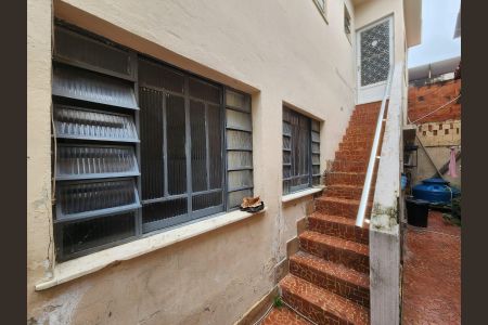 Casa para alugar com 60m², 2 quartos e sem vagaÁrea comum