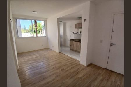 Sala  de apartamento para alugar com 2 quartos, 47m² em Ipanema, Porto Alegre