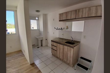 Cozinha  de apartamento para alugar com 2 quartos, 47m² em Ipanema, Porto Alegre