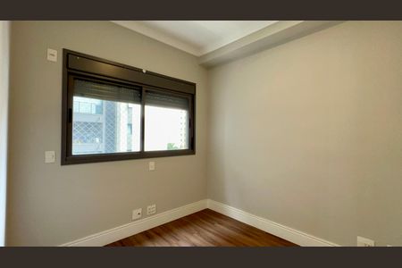 Apartamento à venda com 162m², 4 quartos e 2 vagas Apartamento à venda com 162m², 4 quartos e 2 vagasQuarto 2