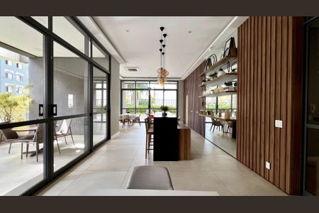 Apartamento à venda com 162m², 4 quartos e 2 vagas Apartamento à venda com 162m², 4 quartos e 2 vagasSalão de Festas