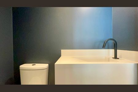 Apartamento à venda com 162m², 4 quartos e 2 vagas Apartamento à venda com 162m², 4 quartos e 2 vagasLavabo