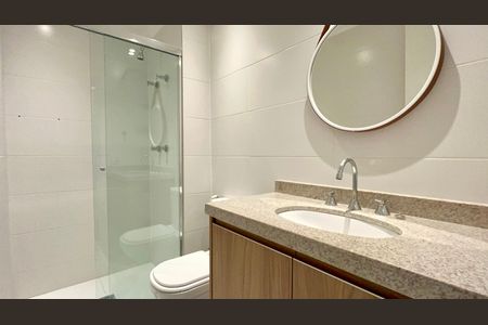 Apartamento à venda com 162m², 4 quartos e 2 vagas Apartamento à venda com 162m², 4 quartos e 2 vagasBanheiro