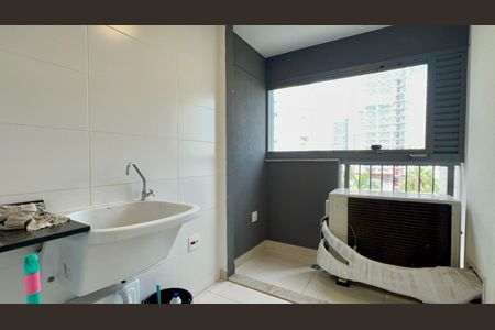 Apartamento à venda com 162m², 4 quartos e 2 vagas Apartamento à venda com 162m², 4 quartos e 2 vagasÁrea de Serviço