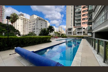 Apartamento à venda com 162m², 4 quartos e 2 vagas Apartamento à venda com 162m², 4 quartos e 2 vagasPiscina