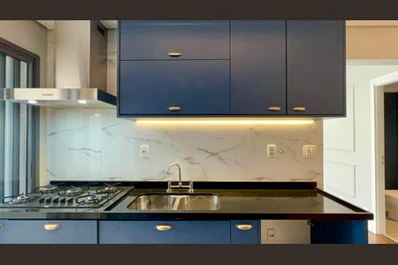 Apartamento à venda com 162m², 4 quartos e 2 vagas Apartamento à venda com 162m², 4 quartos e 2 vagasCozinha