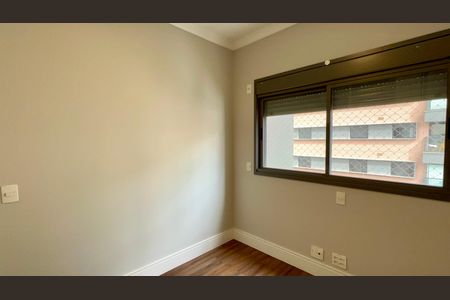 Apartamento à venda com 162m², 4 quartos e 2 vagas Apartamento à venda com 162m², 4 quartos e 2 vagasQuarto 2