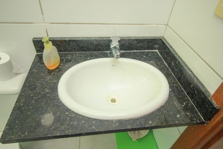 Apartamento à venda com 108m², 2 quartos e 1 vagaBanheiro da Suíte