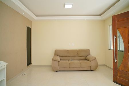 Sala de casa para alugar com 4 quartos, 300m² em Itaipuaçu, Maricá