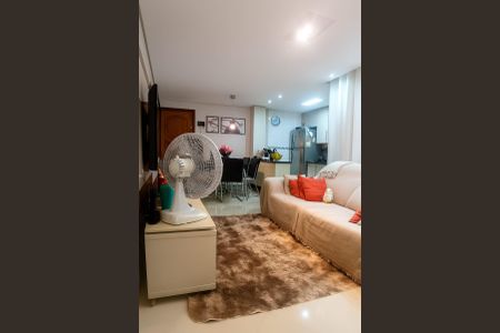 Sala de apartamento à venda com 3 quartos, 75m² em Vila Valparaíso, Santo André