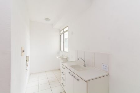 Apartamento para alugar com 42m², 2 quartos e 1 vagaCozinha e Área de Serviço