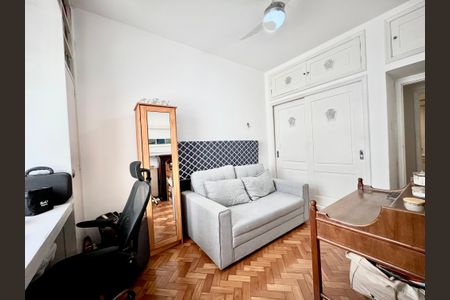 Apartamento à venda com 117m², 3 quartos e sem vaga Apartamento à venda com 117m², 3 quartos e sem vagaQuarto 2