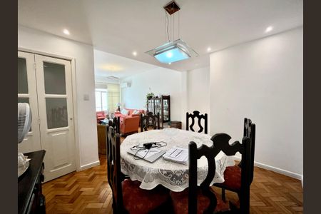 Sala  de apartamento à venda com 3 quartos, 117m² em Leblon, Rio de Janeiro