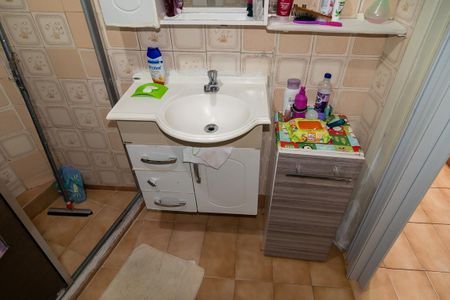 Apartamento para alugar com 50m², 2 quartos e sem vagaBanheiro 