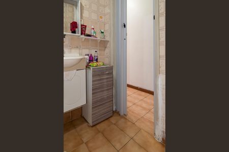 Apartamento para alugar com 50m², 2 quartos e sem vagaBanheiro 