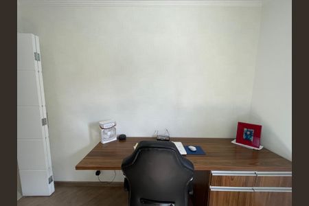 Apartamento à venda com 78m², 3 quartos e 2 vagasQuarto 2