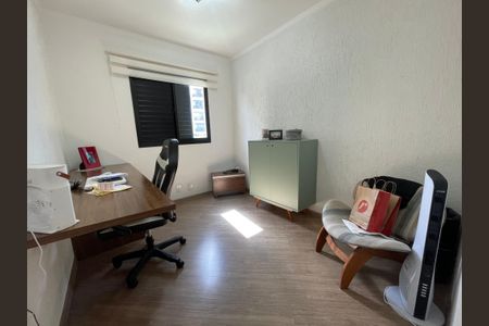 Apartamento à venda com 78m², 3 quartos e 2 vagasQuarto 2