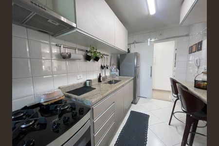 Apartamento à venda com 78m², 3 quartos e 2 vagasCozinha e Área de Serviço