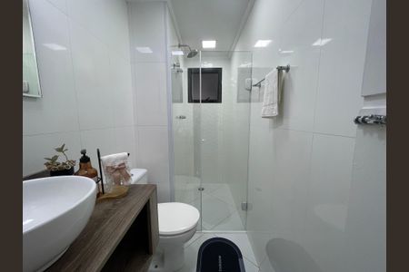Apartamento à venda com 78m², 3 quartos e 2 vagasBanheiro 1