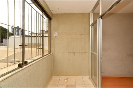 Varanda de apartamento para alugar com 3 quartos, 80m² em União, Belo Horizonte