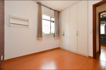 Suíte de apartamento para alugar com 3 quartos, 80m² em União, Belo Horizonte