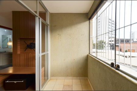 Varanda de apartamento para alugar com 3 quartos, 80m² em União, Belo Horizonte