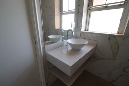 Apartamento para alugar com 450m², 5 quartos e 2 vagasBanheiro da Suíte 3