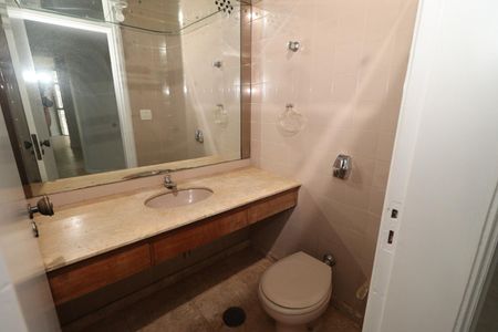 Apartamento para alugar com 450m², 5 quartos e 2 vagasLavabo