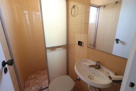 Apartamento para alugar com 450m², 5 quartos e 2 vagasBanheiro de serviço