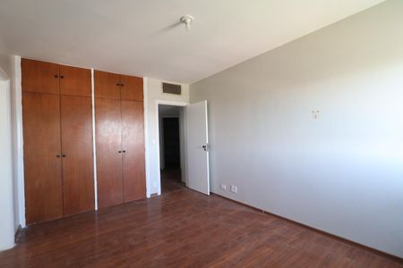Apartamento para alugar com 450m², 5 quartos e 2 vagasSuíte 3