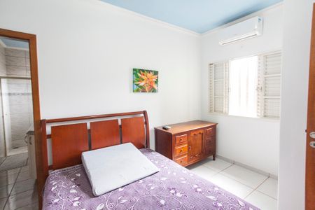 Casa para alugar com 180m², 4 quartos e 3 vagasSuite 2