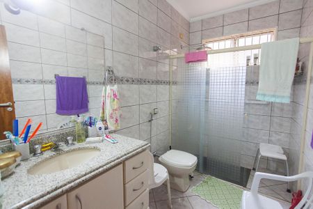 Casa para alugar com 180m², 4 quartos e 3 vagasBanheiro Social