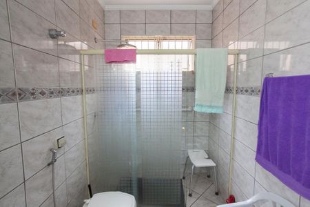 Casa para alugar com 180m², 4 quartos e 3 vagasBanheiro Social