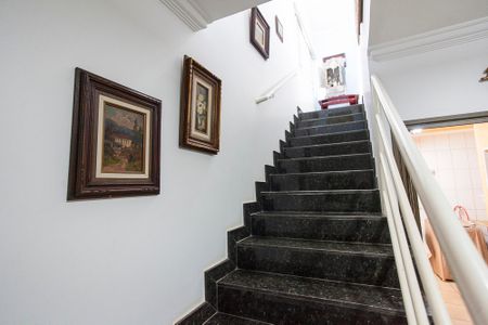 Casa para alugar com 180m², 4 quartos e 3 vagasCorredor