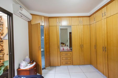 Casa para alugar com 180m², 4 quartos e 3 vagasSuite 1