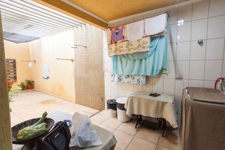 Casa para alugar com 180m², 4 quartos e 3 vagasÁrea de Serviço