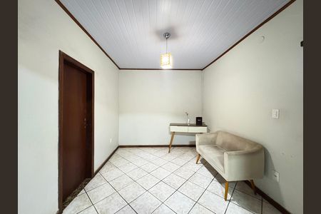 Casa para alugar com 3 quartos, 160m² em Flávio Marques Lisboa, Belo Horizonte