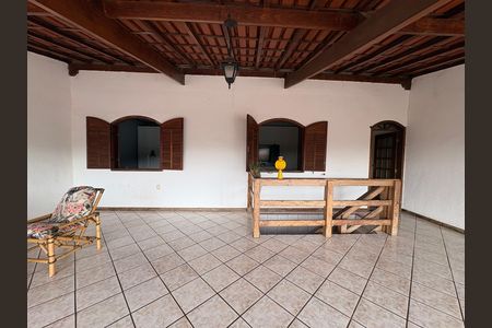 Casa para alugar com 160m², 3 quartos e 1 vaga