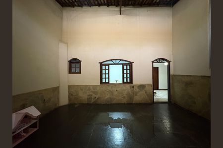 Casa para alugar com 3 quartos, 160m² em Flávio Marques Lisboa, Belo Horizonte