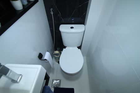 Casa à venda com 64m², 2 quartos e 2 vagasBanheiro 2