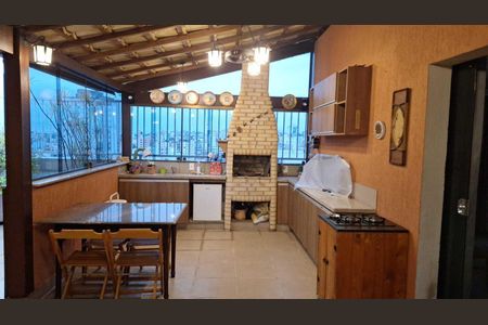 Apartamento para alugar com 188m², 3 quartos e 2 vagas