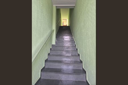 Escada de casa à venda com 2 quartos, 32m² em Parque Sao Luis, São Paulo