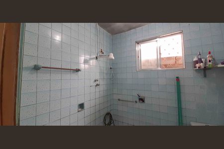 Casa à venda com 160m², 3 quartos e 2 vagasBanheiro 1